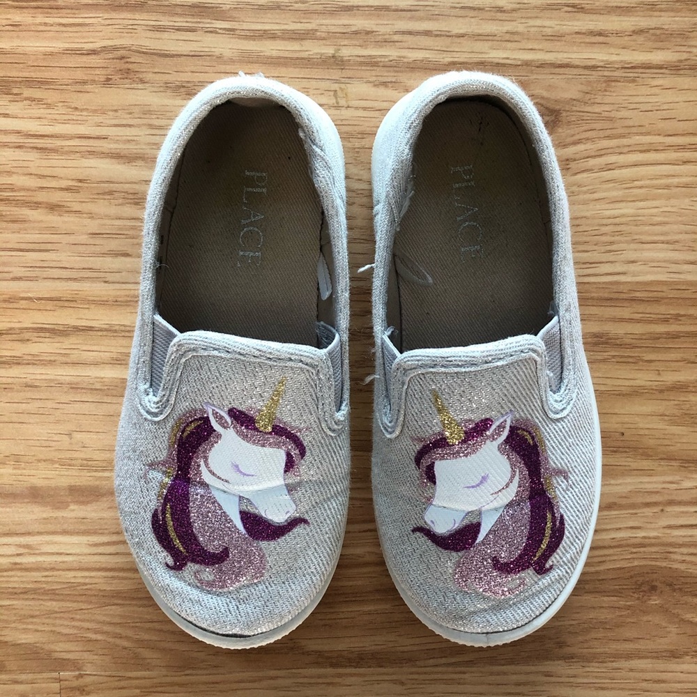 Children’s Place Sz 8 Toddler Girl Unicorn shoes